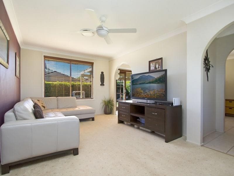10 Milburn Street, Quakers Hill, Quakers Hill - Thumbnail 2