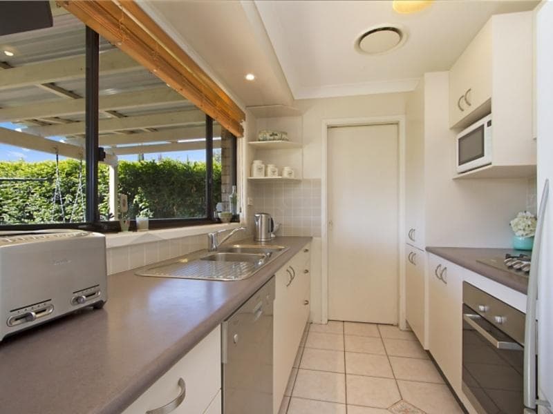 10 Milburn Street, Quakers Hill, Quakers Hill - Thumbnail 4
