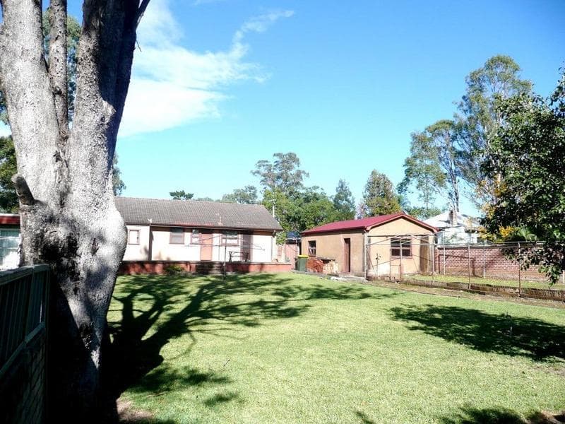 37 Mcculloch Street, Blacktown, Blacktown - Thumbnail 2