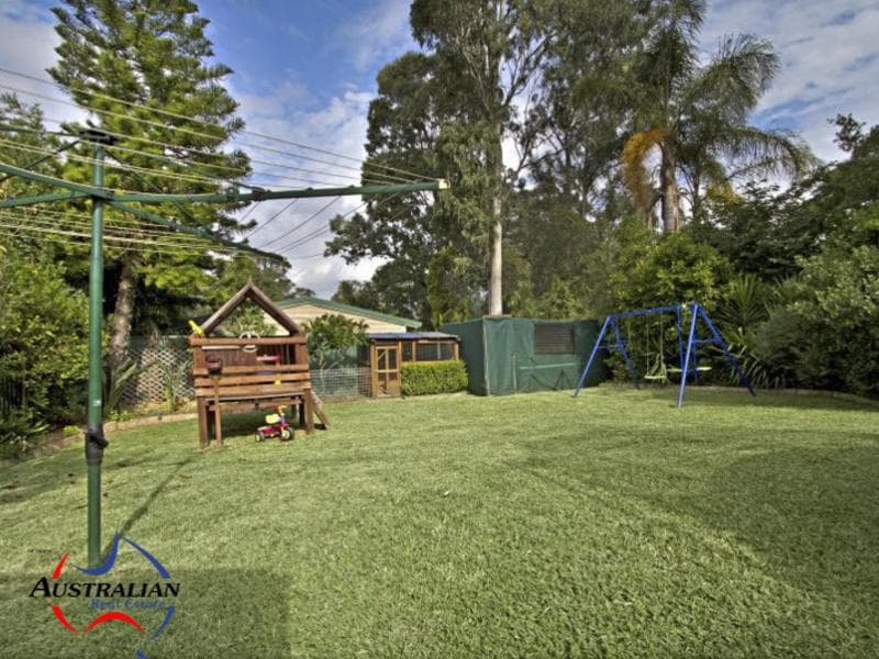 24 Gladys Crescent, Seven Hills, Seven Hills - Thumbnail 8