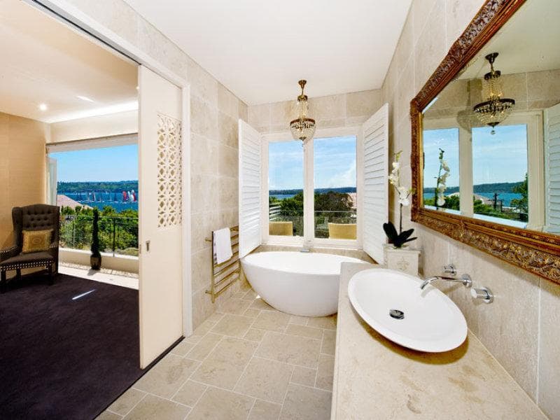 2/1																										Nilson Avenue
														
								Hillsdale, NSW 2036, Vaucluse - Thumbnail 4