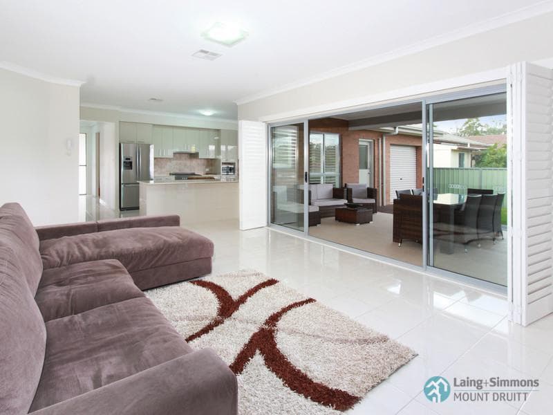 6/83																										Old South Head Road
														
								Bondi Junction, NSW 2022, Mount Druitt - Thumbnail 3