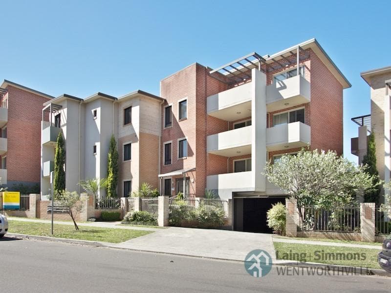 3/6																										Crisallen Street
														
								Port Macquarie, NSW 2444, Northmead - Image 1