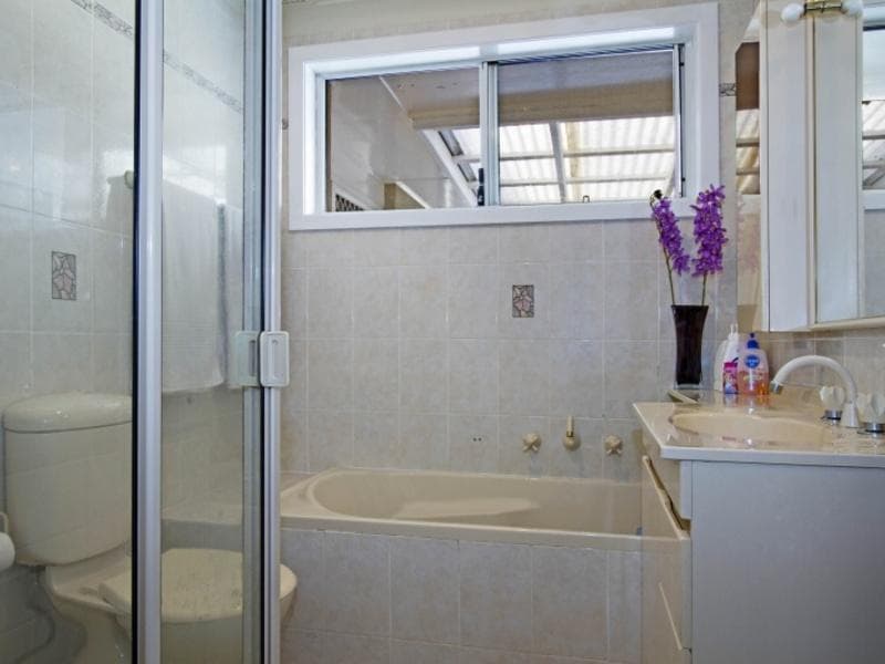 2/1																										Nilson Avenue
														
								Hillsdale, NSW 2036, Kings Langley - Thumbnail 7