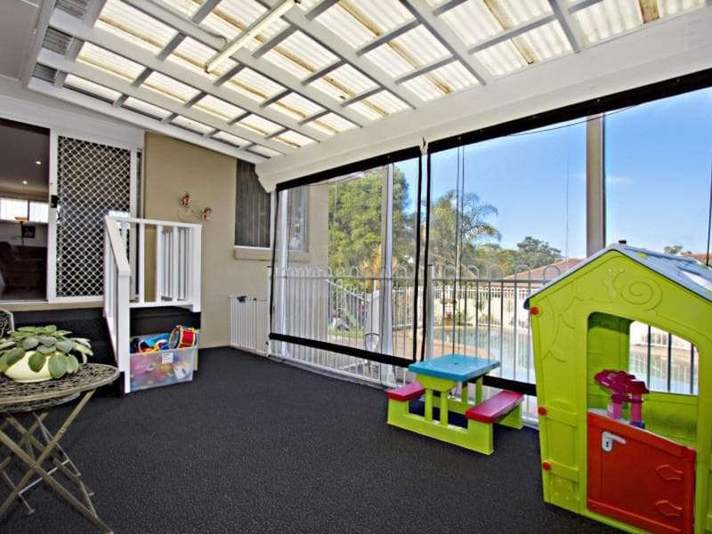 2/1																										Nilson Avenue
														
								Hillsdale, NSW 2036, Kings Langley - Thumbnail 8