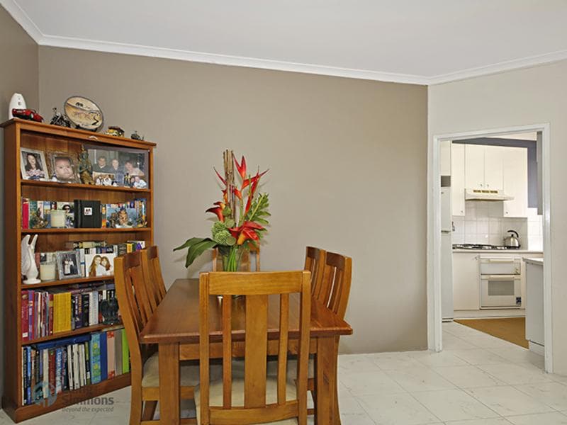 49/7-15 Jackson Ave, Miranda, Miranda - Thumbnail 2