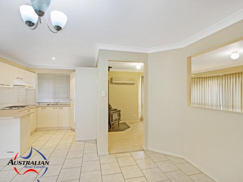 6/83																										Old South Head Road
														
								Bondi Junction, NSW 2022, Kings Park - Thumbnail 2