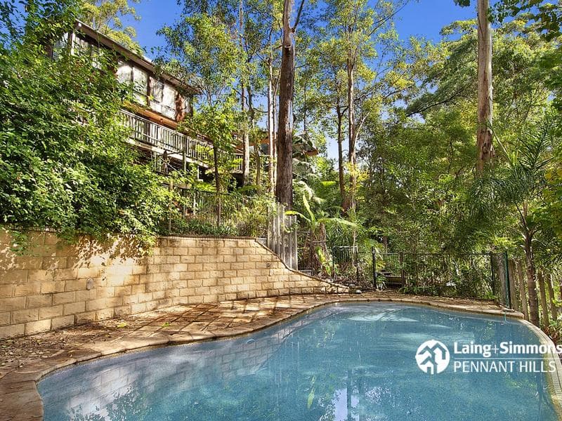25 Longworth Crescent, Castle Hill, Castle Hill - Image 1