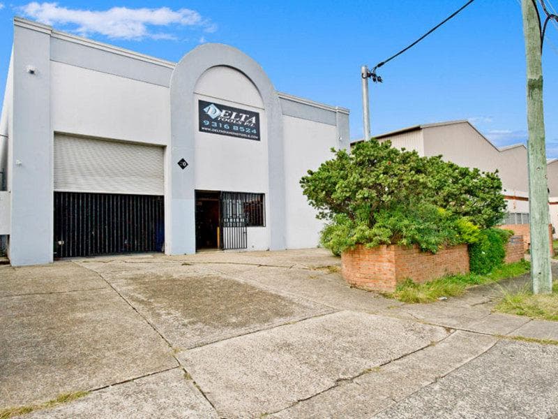 6/83																										Old South Head Road
														
								Bondi Junction, NSW 2022, Botany - Image 1
