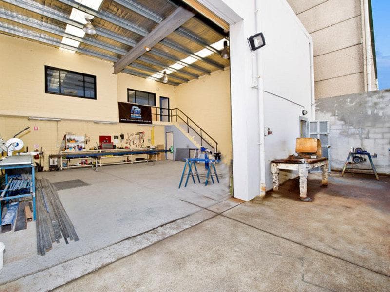 6/83																										Old South Head Road
														
								Bondi Junction, NSW 2022, Botany - Thumbnail 7