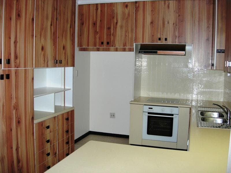 6/83																										Old South Head Road
														
								Bondi Junction, NSW 2022, Roselands - Thumbnail 7