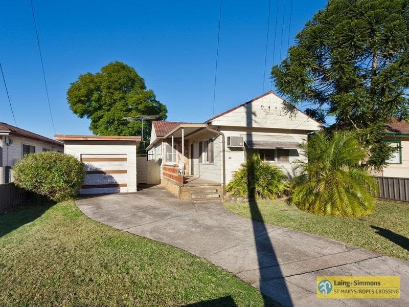 2/1																										Nilson Avenue
														
								Hillsdale, NSW 2036, Colyton - Image 1