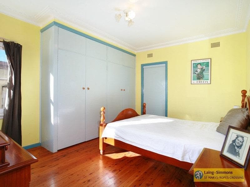 2/1																										Nilson Avenue
														
								Hillsdale, NSW 2036, Colyton - Thumbnail 3