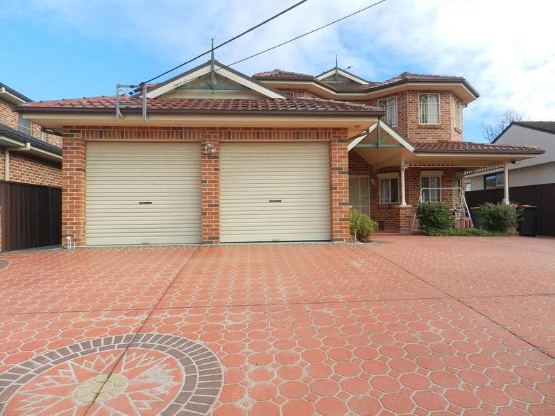 6/83																										Old South Head Road
														
								Bondi Junction, NSW 2022, Cabramatta - Image 1