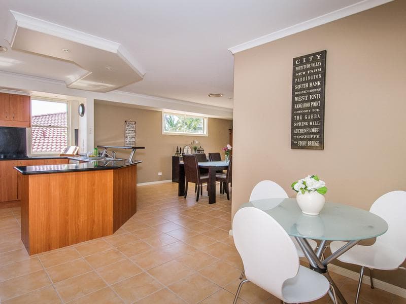 28 Olivine Street, Port Macquarie, Port Macquarie - Thumbnail 4