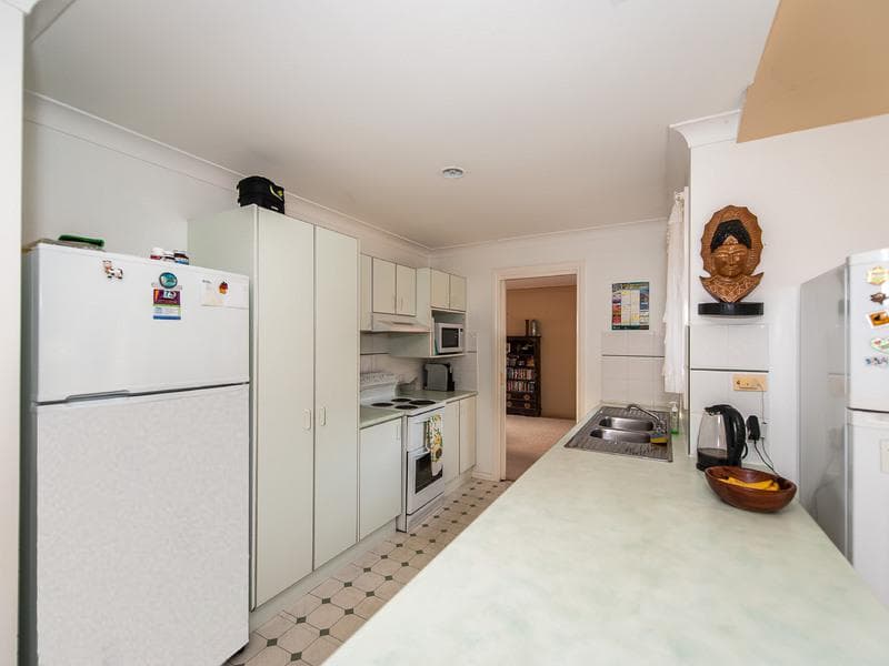25b Newmarket Grove, Port Macquarie, Port Macquarie - Thumbnail 4