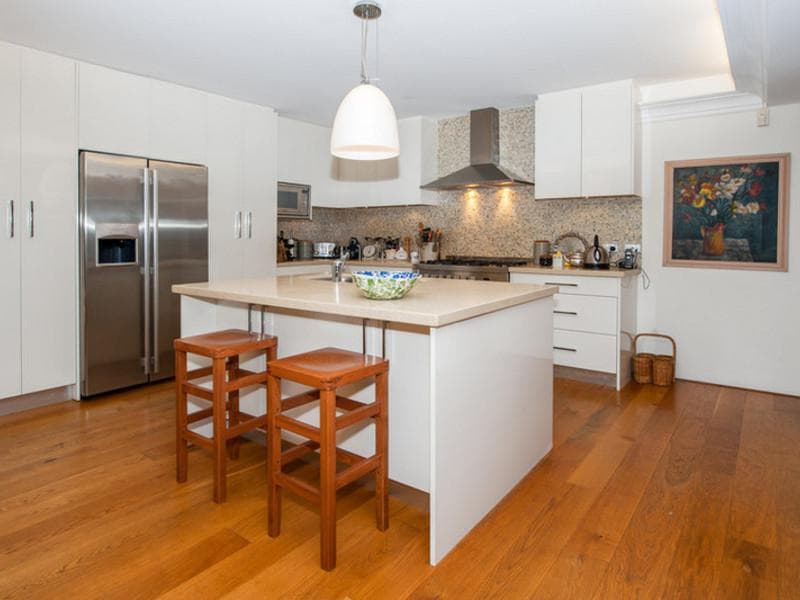 6 Caledonia Street, Paddington, Paddington - Thumbnail 2