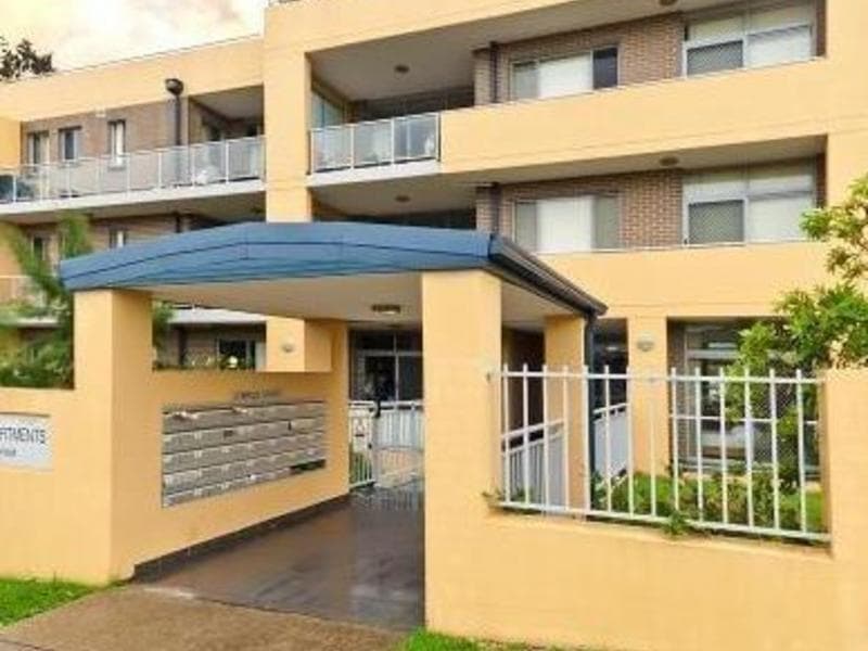 13/2 Bruce Street, Blacktown, Blacktown - Image 1