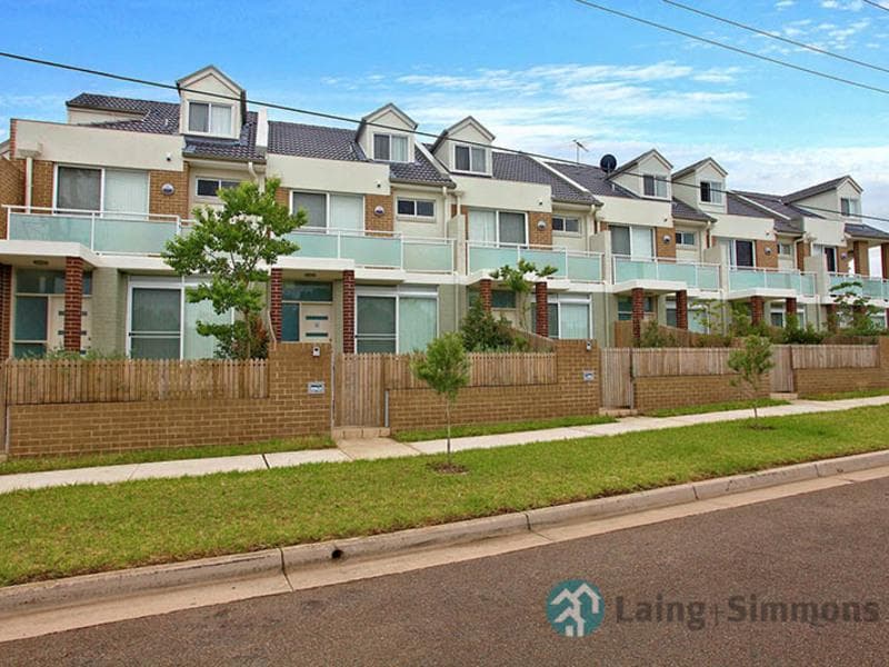 2/25-27 Henry Street, Guildford, Guildford - Image 1