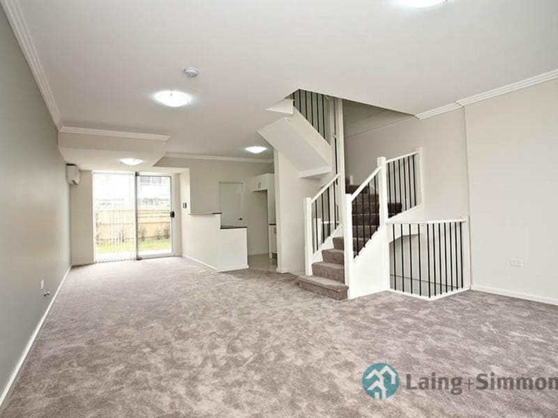2/25-27 Henry Street, Guildford, Guildford - Thumbnail 3