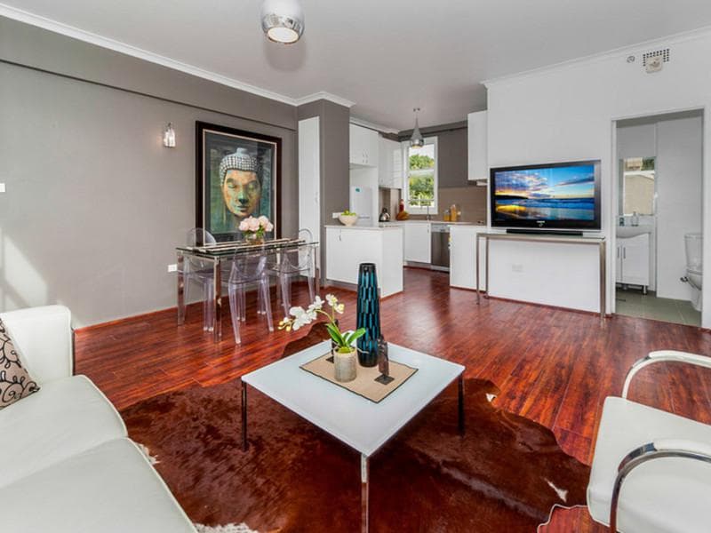 6/83 Old South Head Road, Bondi Junction, Bondi Junction - Thumbnail 2