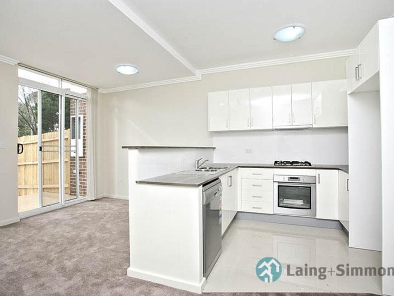 4/25-27 Henry Street, Guildford, Guildford - Thumbnail 2