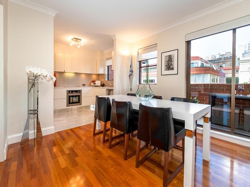 15/137 Forbes Street, Woolloomooloo, Woolloomooloo - Thumbnail 5