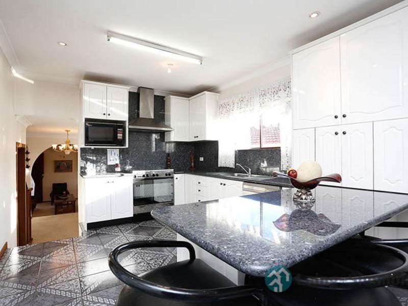 6/83																										Old South Head Road
														
								Bondi Junction, NSW 2022, Bonnyrigg Heights - Thumbnail 5