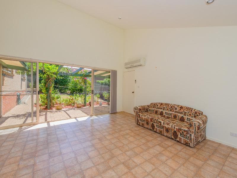 6/83																										Old South Head Road
														
								Bondi Junction, NSW 2022, Port Macquarie - Thumbnail 6