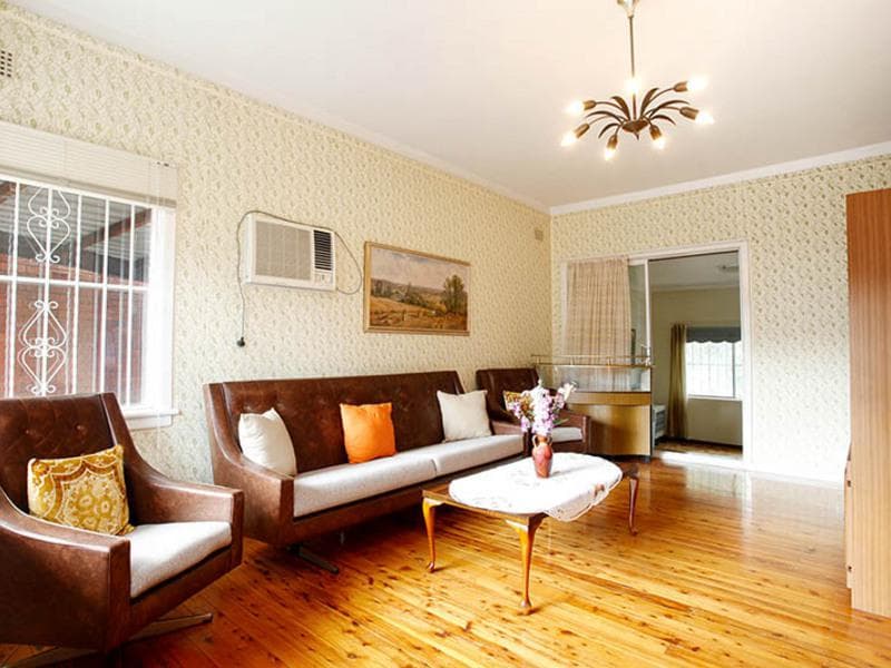 9 Chalford Avenue, Canterbury, Canterbury - Thumbnail 2