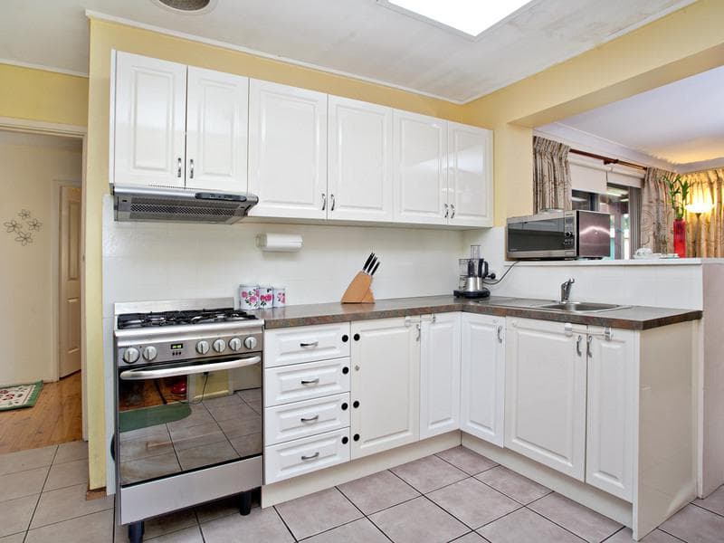 6/83																										Old South Head Road
														
								Bondi Junction, NSW 2022, Whalan - Thumbnail 2