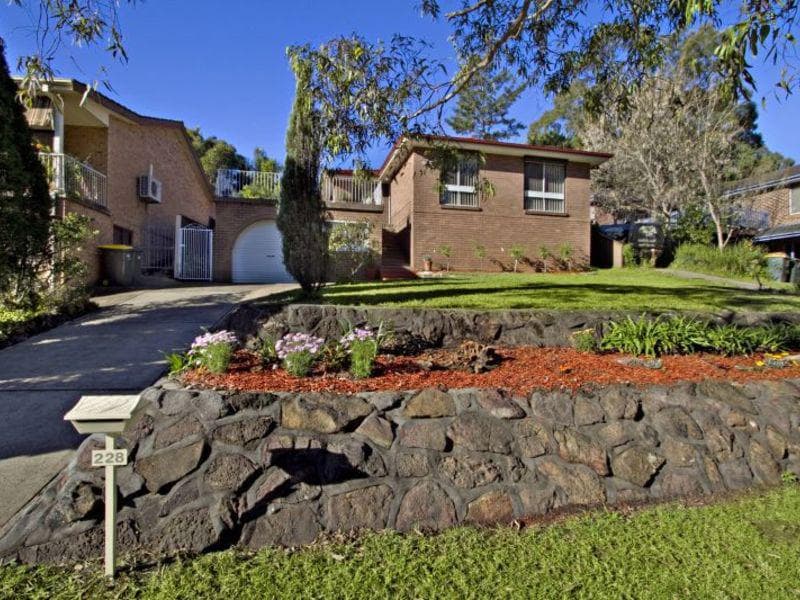 228 Madagascar Drive, Kings Park, Kings Park - Image 1