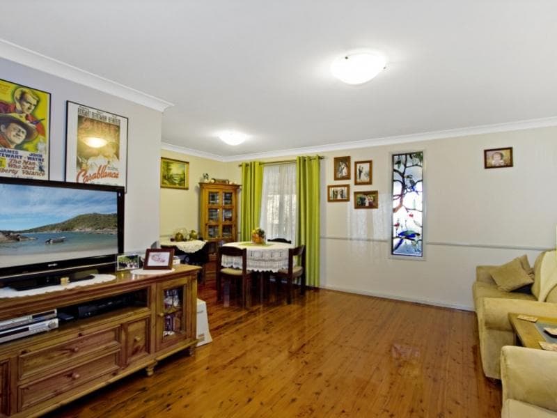 111 Faulkland Crescent, Kings Park, Kings Park - Thumbnail 3