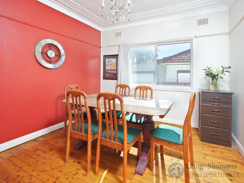 6/83																										Old South Head Road
														
								Bondi Junction, NSW 2022, South Wentworthville - Thumbnail 4