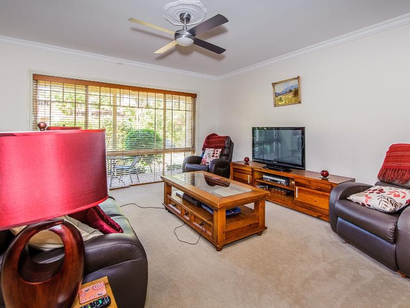 13 Shelbourne Place, Port Macquarie, Port Macquarie - Thumbnail 2