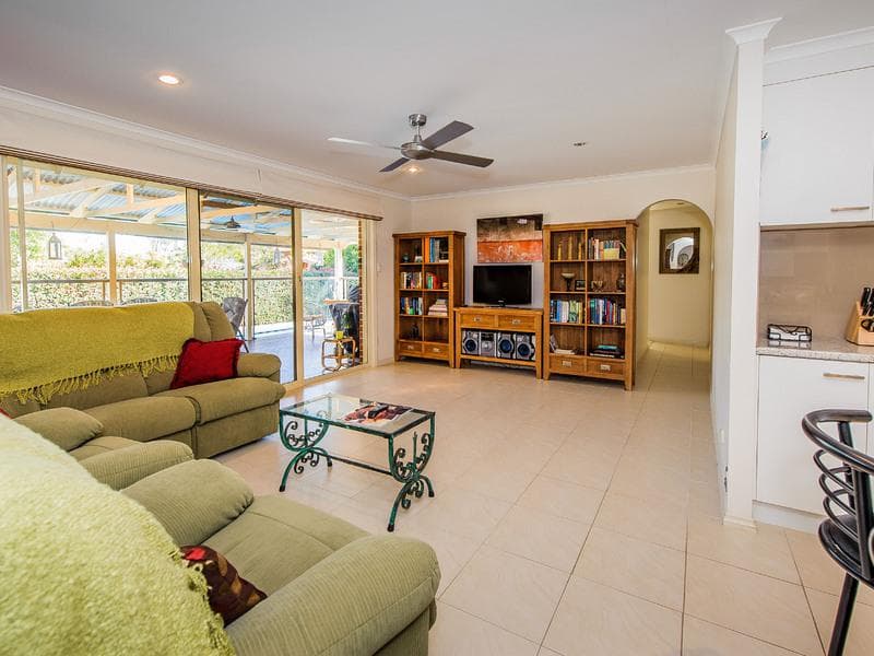 13 Shelbourne Place, Port Macquarie, Port Macquarie - Thumbnail 5
