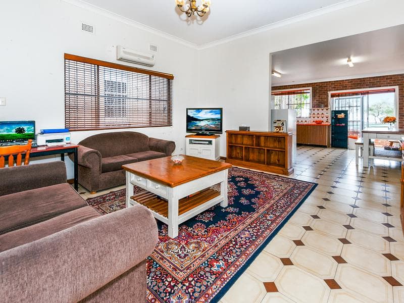 24 Waratah Avenue, Randwick, Randwick - Thumbnail 2