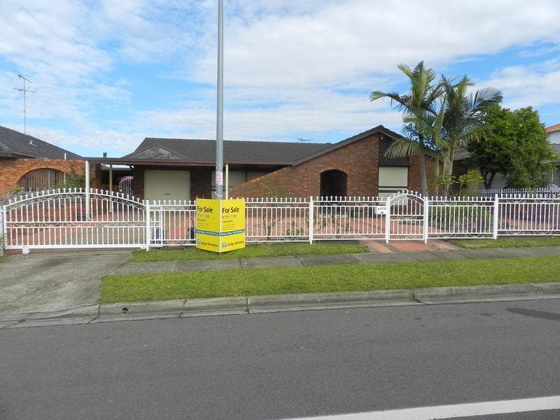 142 Prairievale Road, Bossley Park, Bossley Park - Image 1