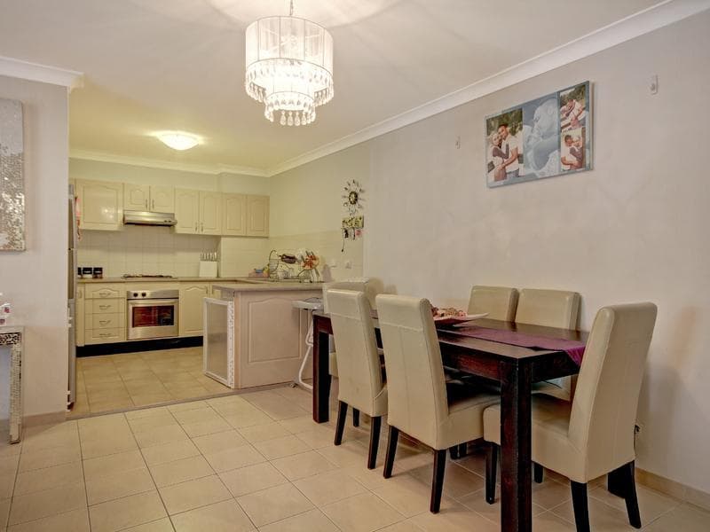 8/14-16 Weigand Avenue, Bankstown, Bankstown - Thumbnail 3