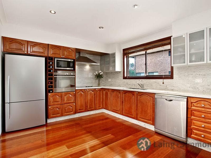 30/4-16																										Kingsway
														
								Dee Why, NSW 2099, Bossley Park - Thumbnail 4
