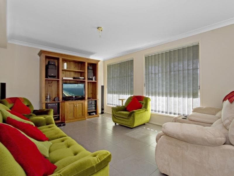 6/83																										Old South Head Road
														
								Bondi Junction, NSW 2022, Quakers Hill - Thumbnail 2