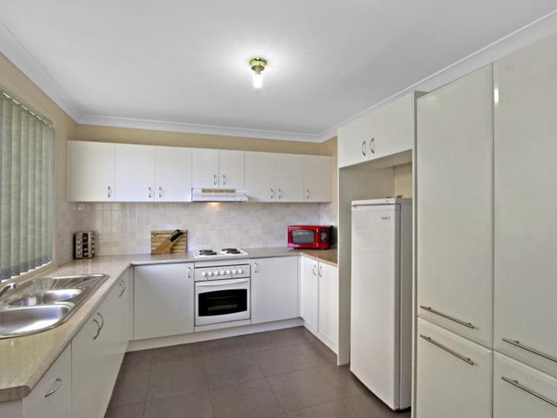6/83																										Old South Head Road
														
								Bondi Junction, NSW 2022, Quakers Hill - Thumbnail 3