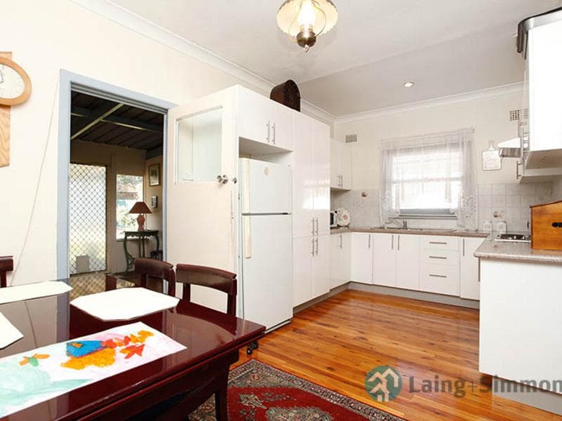6/83																										Old South Head Road
														
								Bondi Junction, NSW 2022, Mount Druitt - Thumbnail 2