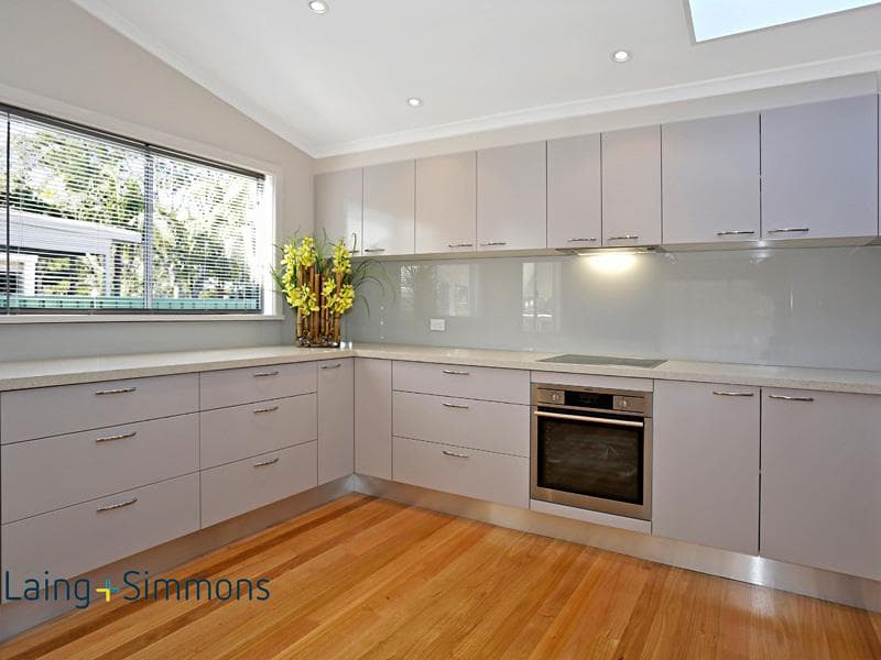 28 Frobisher Avenue, Caringbah, Caringbah - Thumbnail 6