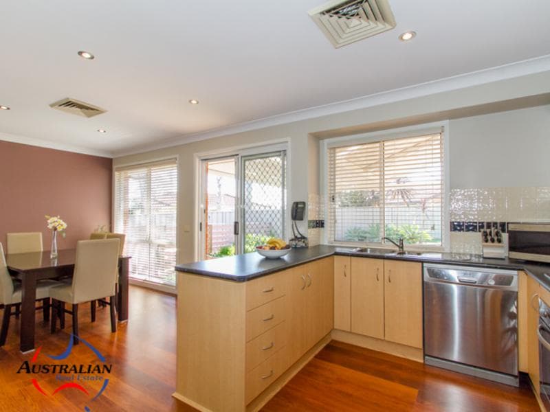 26 Ridgemont Place, Kings Park, Kings Park - Thumbnail 3