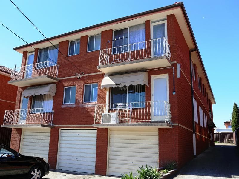 3/6																										Crisallen Street
														
								Port Macquarie, NSW 2444, Campsie - Image 1