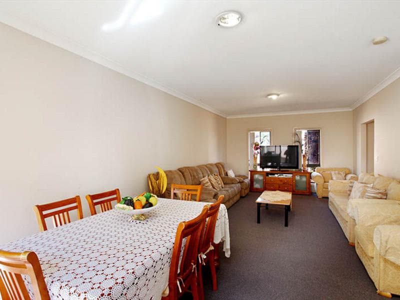 2/14 - 16 Henry Street, Guildford, Guildford - Thumbnail 4