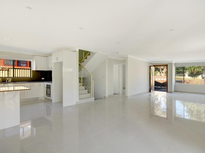 1/16 Nicholas Ave, Campsie, Campsie - Thumbnail 2