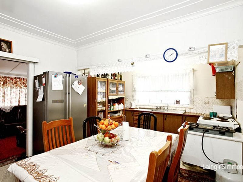 3 Redfern Street, Granville, Granville - Thumbnail 2