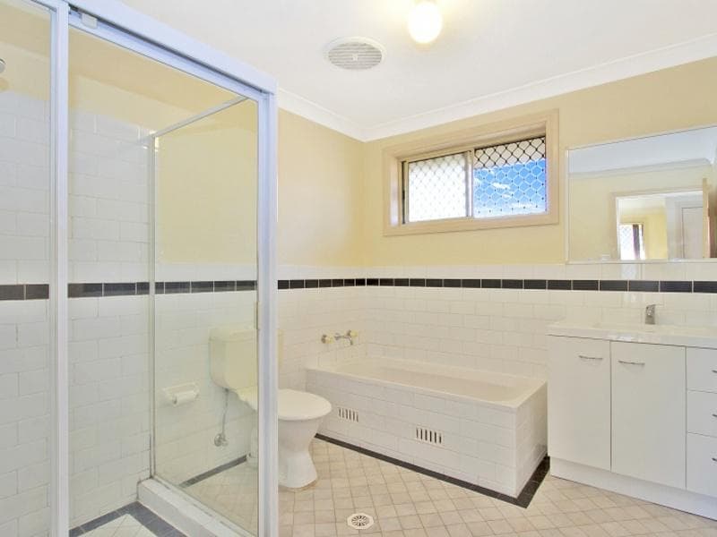 10/26 Hillcrest Road, Quakers Hill, Quakers Hill - Thumbnail 5